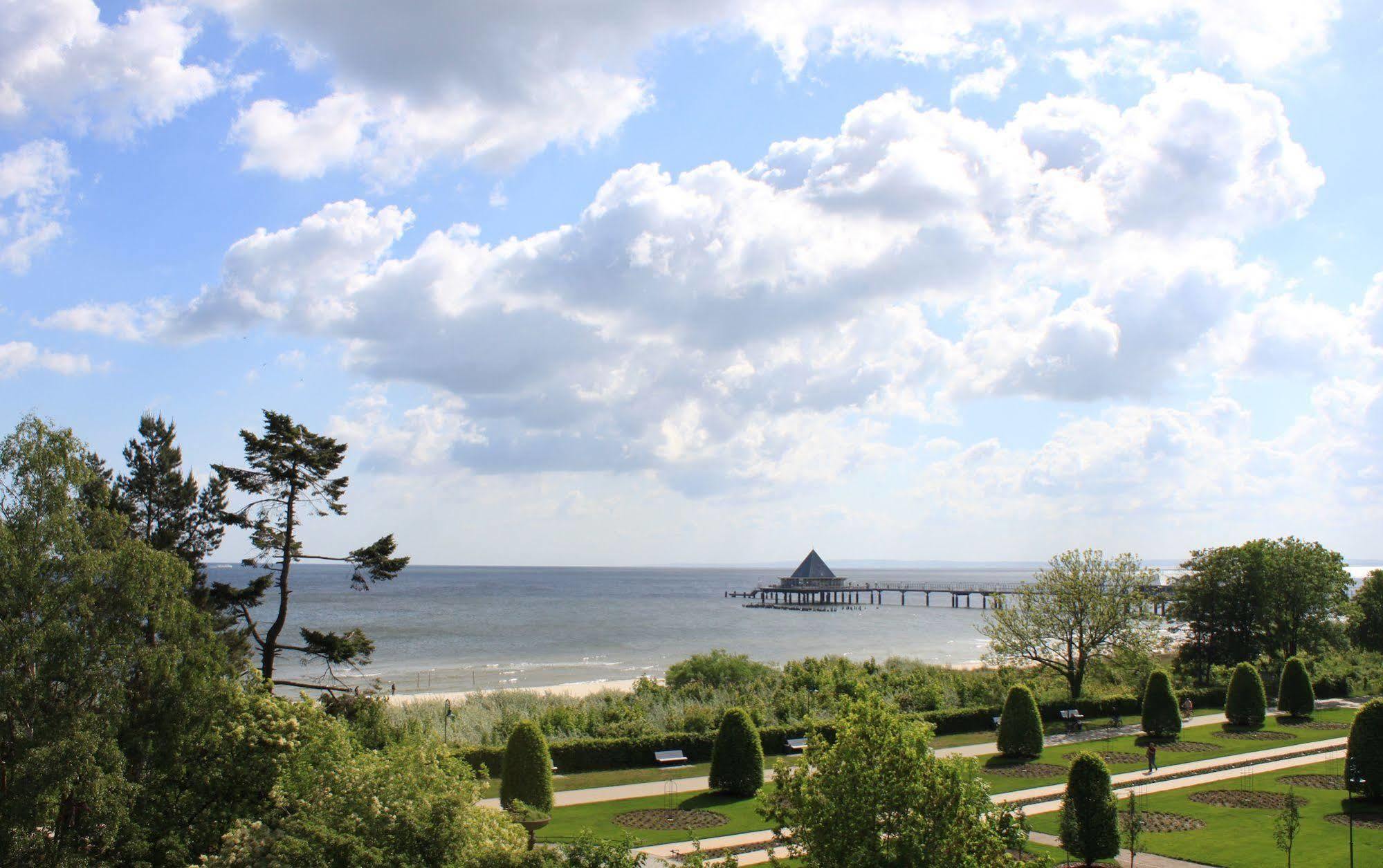 הרינגסדורף Strandhotel Ostseeblick מראה חיצוני תמונה